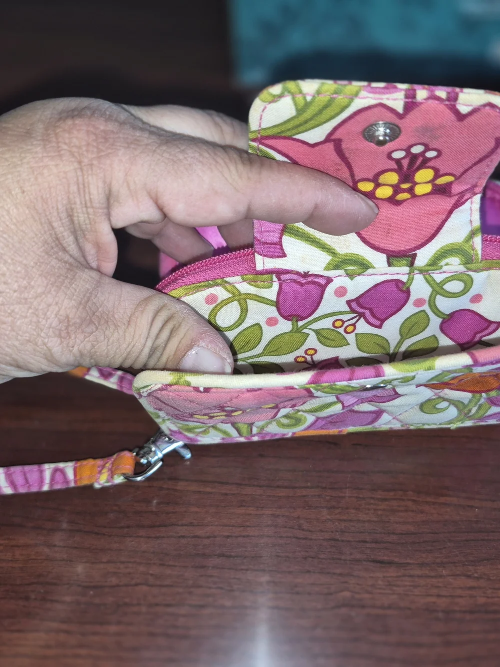 Vera Bradley Pink Orange Floral Quilted Wristlet Wallet - Picture 5 of 5